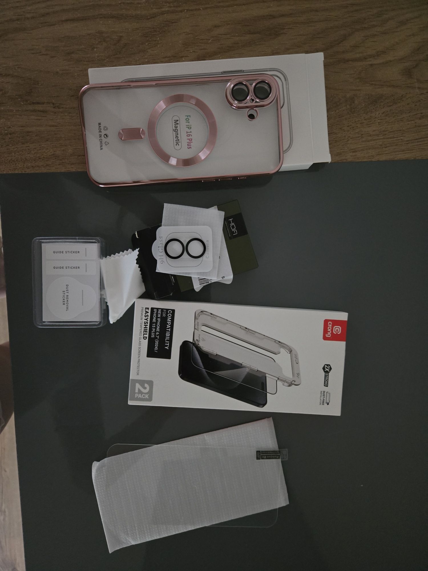 Zestaw zabezpieczający Iphone 16 Plus