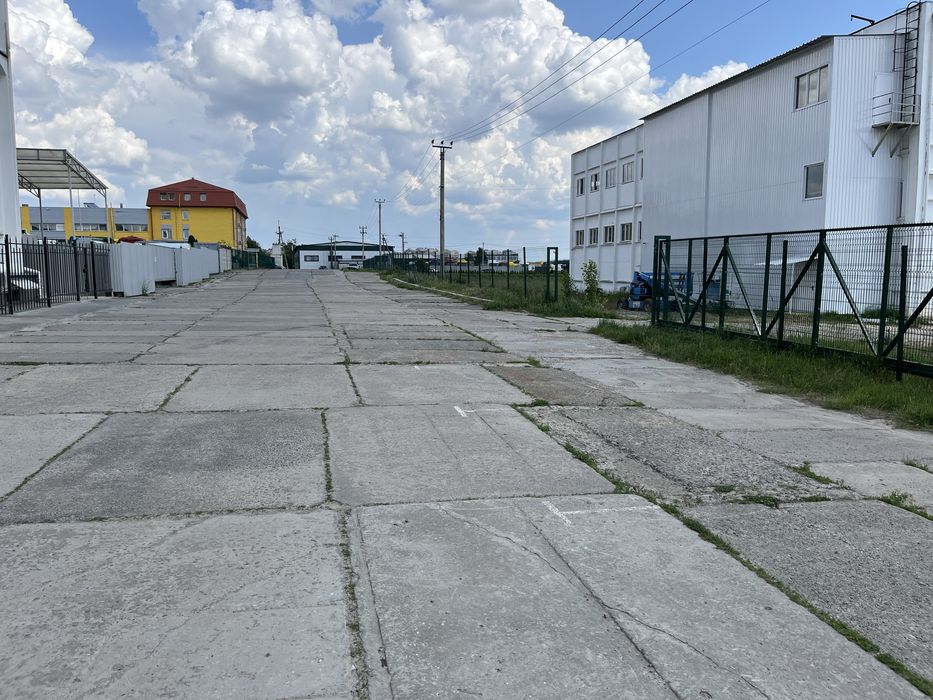 Склади, комерція 1,6 га