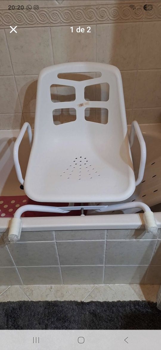 Cadeira rotativa para banheira