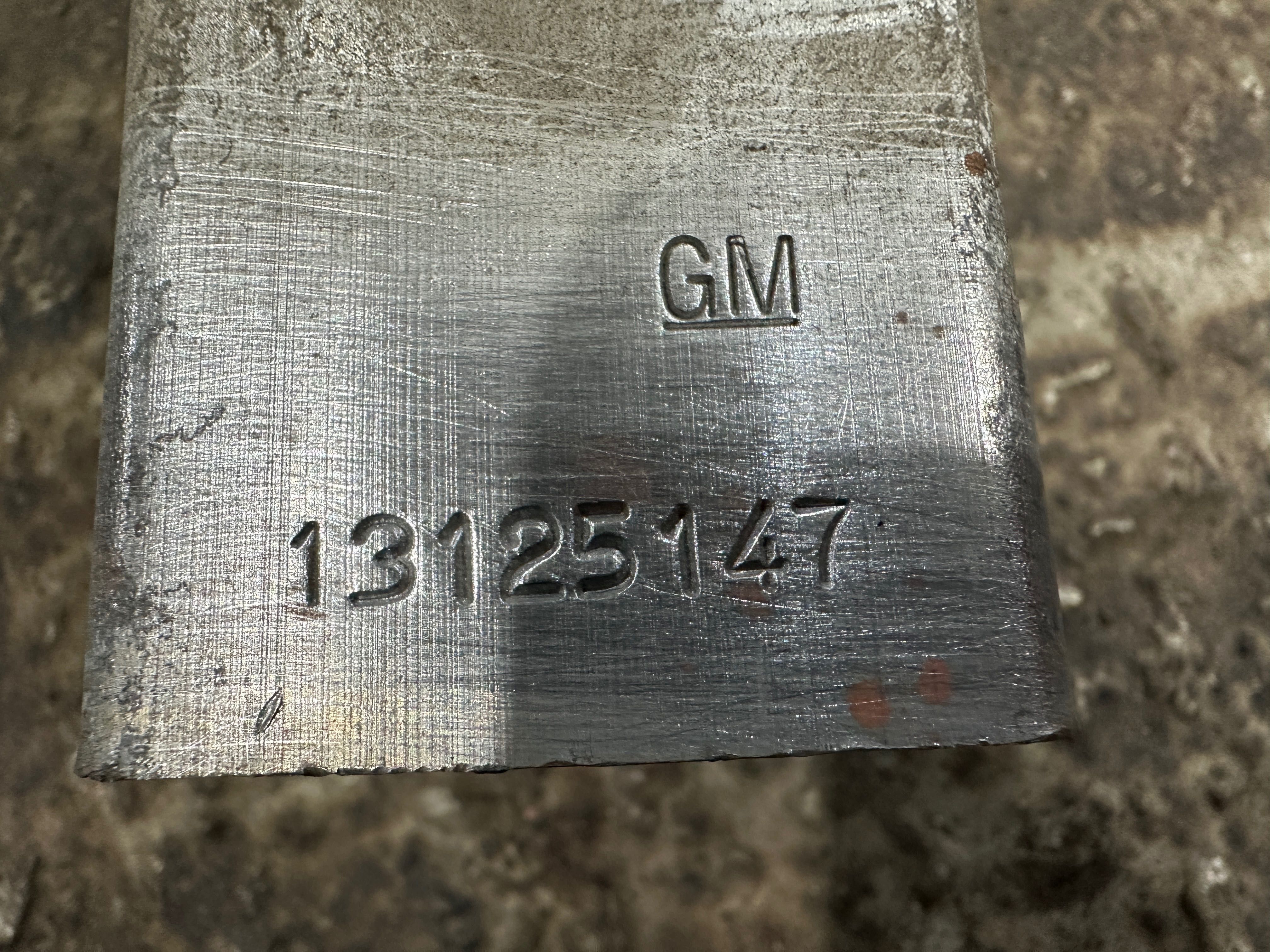 Усилитель заднего бампера opel astra h 13125147