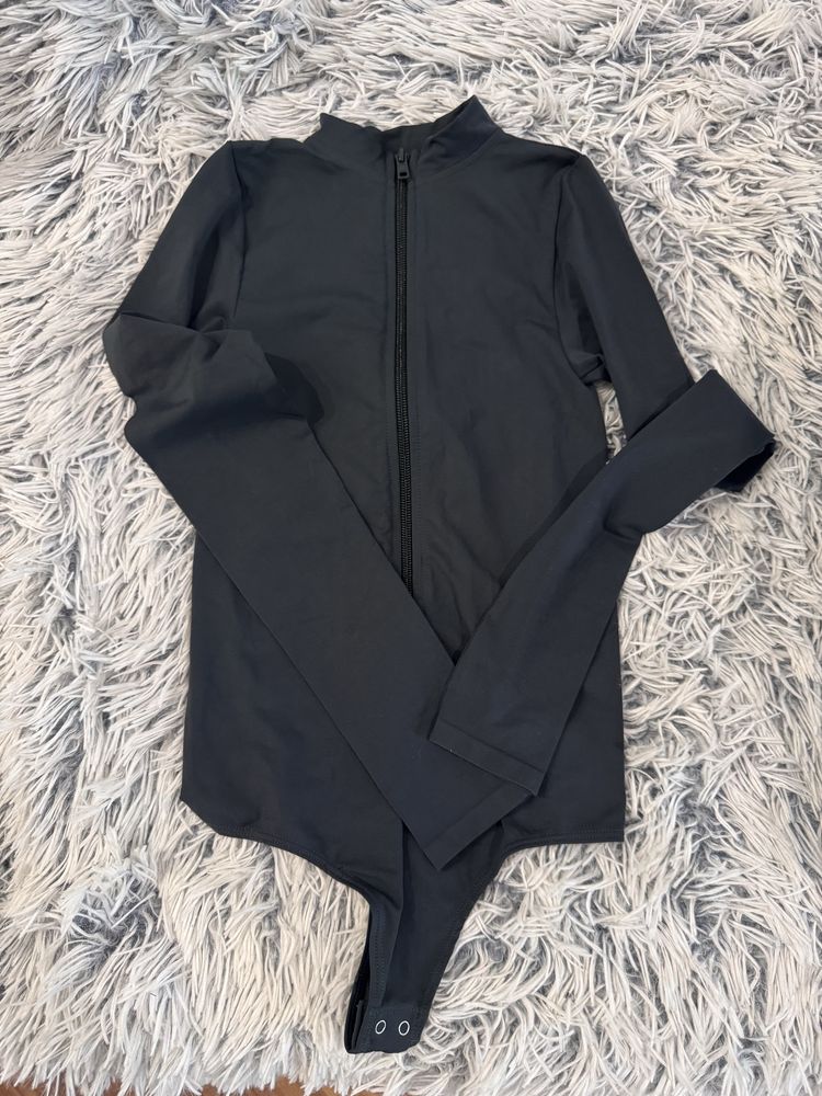 SKIMS soft smoothing боді зі змійкою XS
