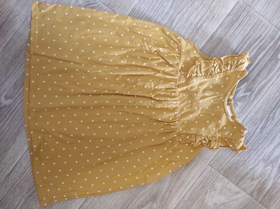 Сукня на дівчинку 92 розмір