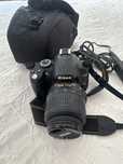 Nikon D3000 reflex