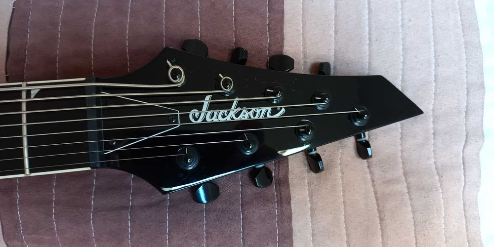 Jackson SLATFXQMG 3-8 Soloist TGR 8-strunowa