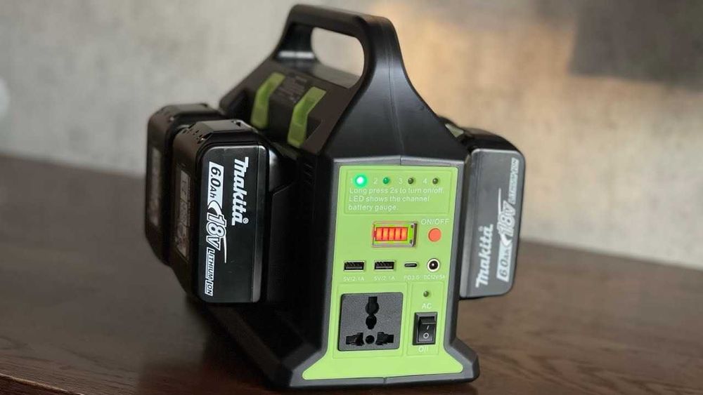 Інвертор живлення з виходом 220 В для акумуляторів Makita LXT 18 В