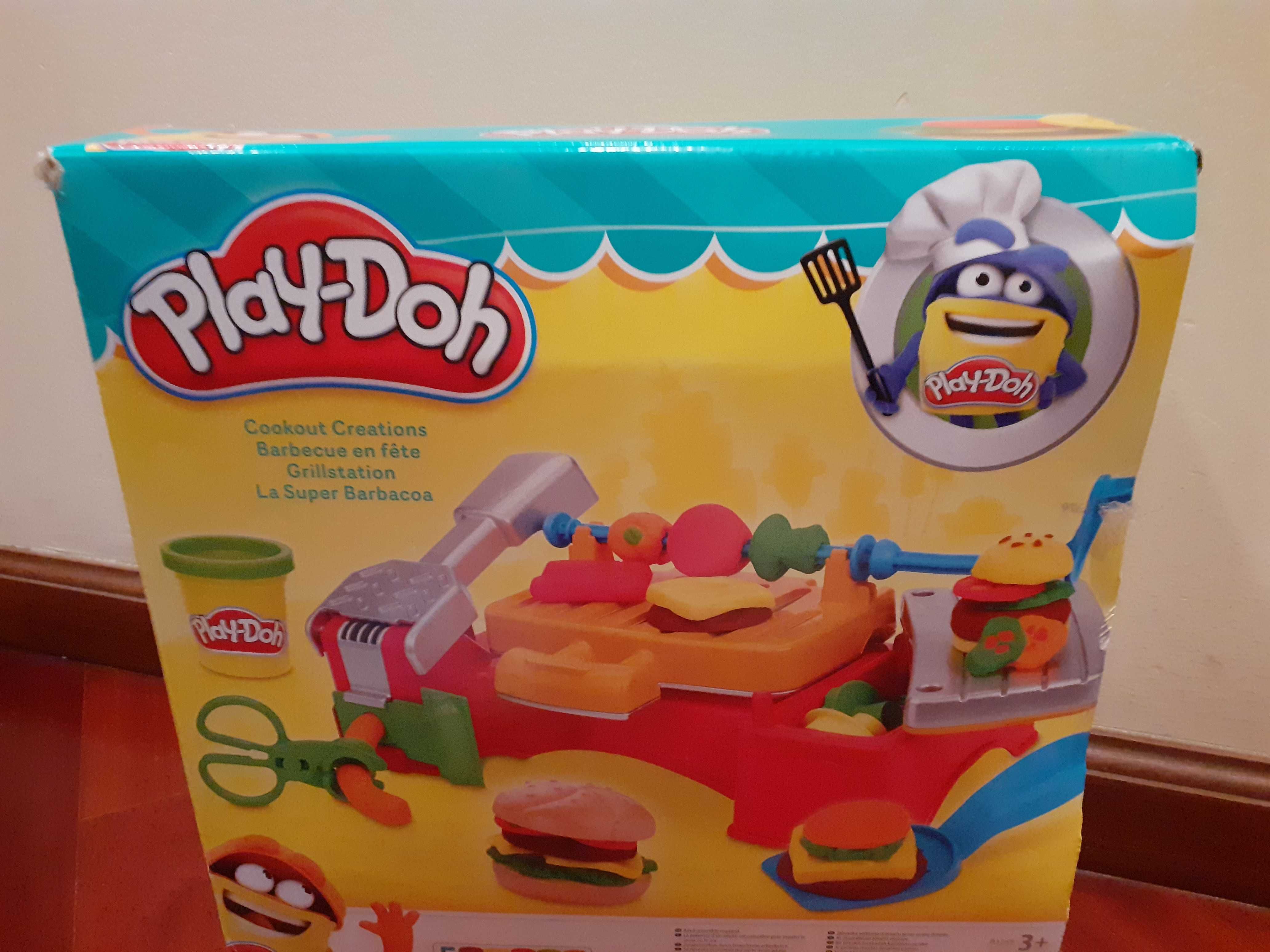 Play-doh Cookout creations