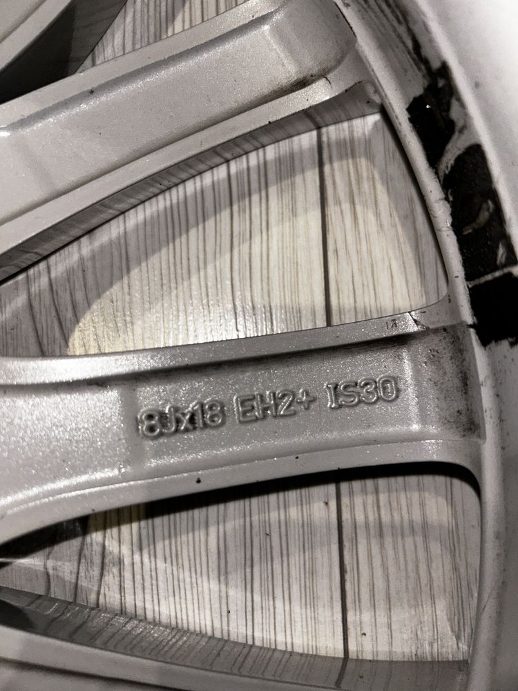 Oryginalne Alufelgi BMW 5x120 18” 8J Styling 454