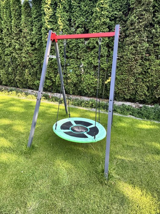 Huśtawka ogrodowa, bocianie gniazdo