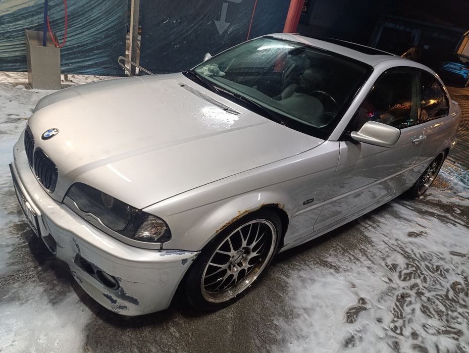 BMW E46 coupe 323ci 2.5l 170km