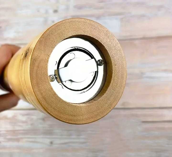 Młynek do pieprzu soli drewniany ręczny ceramiczne ostrze 20x5