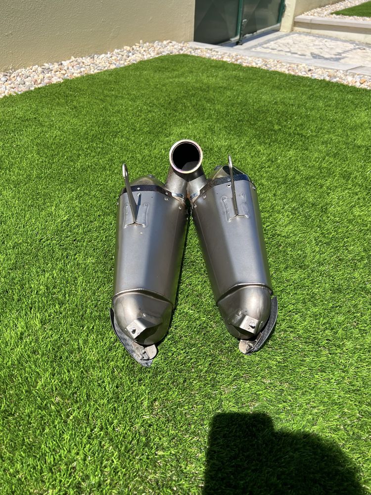 Ponteiras de escape akrapovic panigale v2