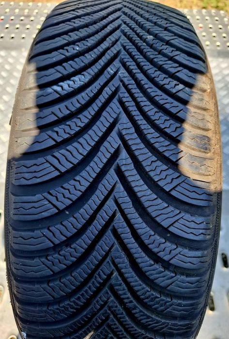 195/55R16 Michelin * Opony zimowe * 7.4mm Bieżnika * Rant * 015K