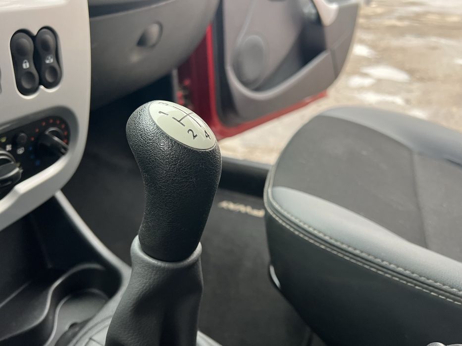 Dacia Sandero Stepway 2012