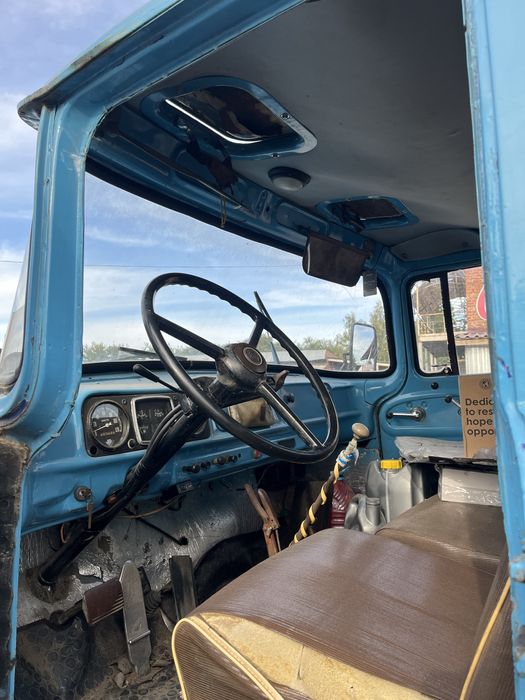 ЗИЛ самосвал в хорошем состоянии