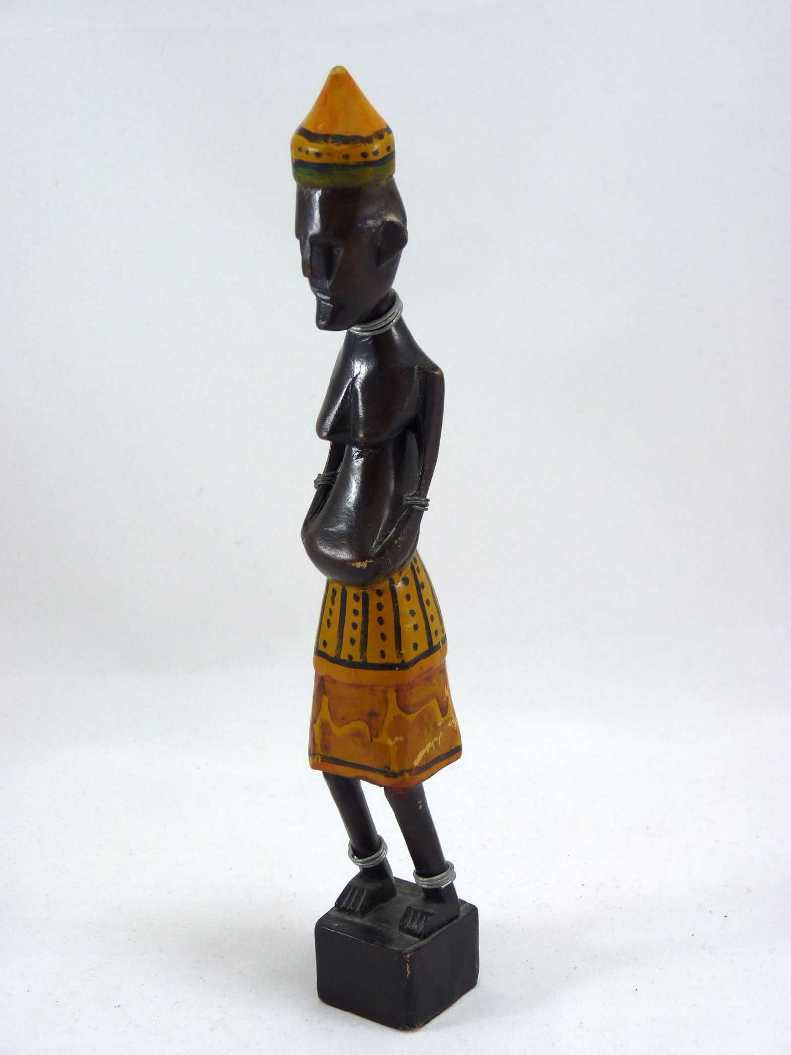 Фигурки статуэтки  в африканском стиле,  дерево