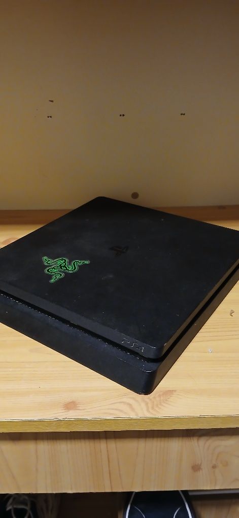 PS4 slim AVARIADA sem hdd