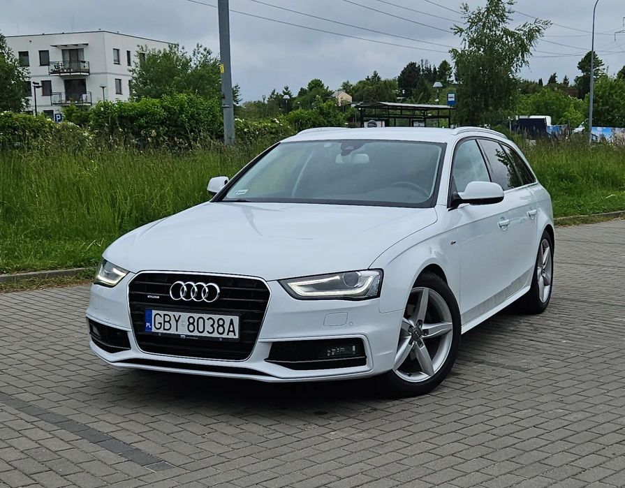 Audi A4 Avant AUDI A4 B8 Avant Quattro S-Line