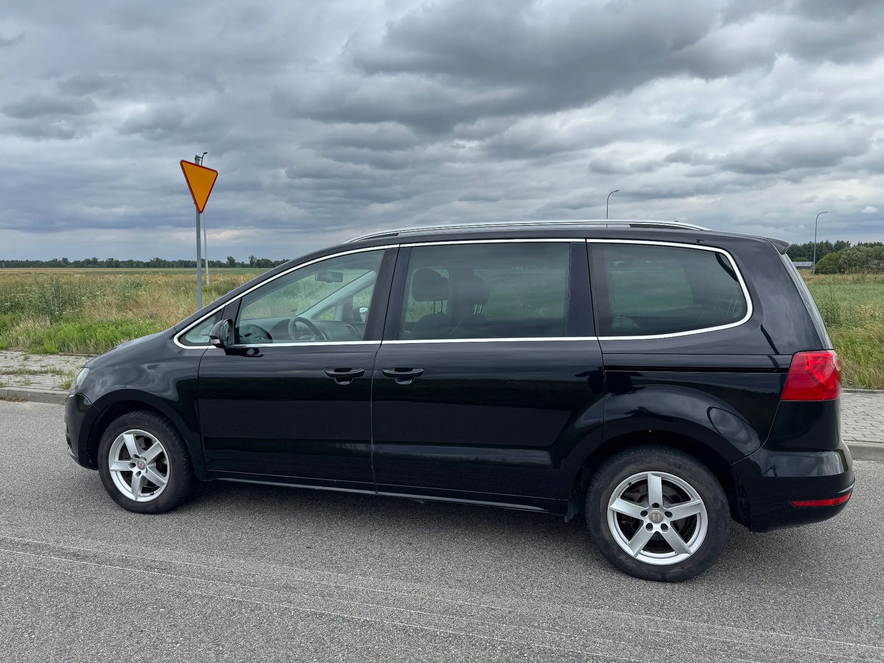 Seat Alhambra 2014R 2.0 TDI 7 Osobowy Nawigacja Kamera Klimatronik