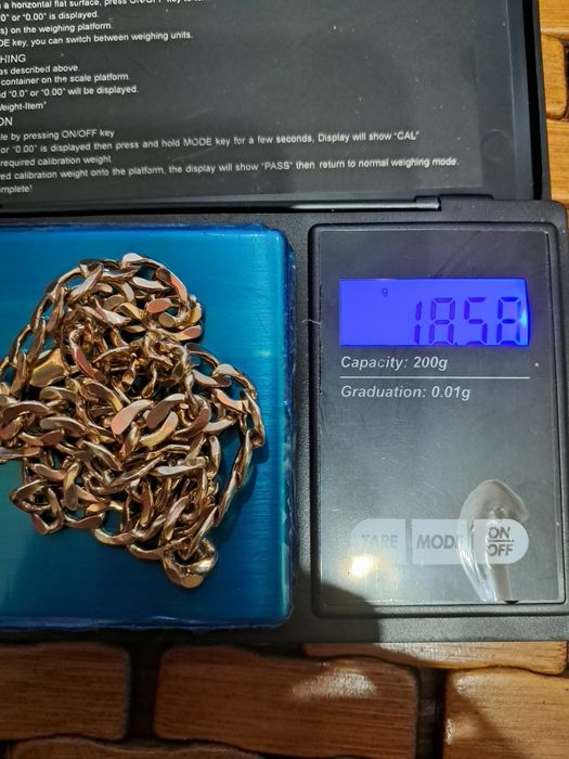 Pancerka P585 złoty Łańcuszek