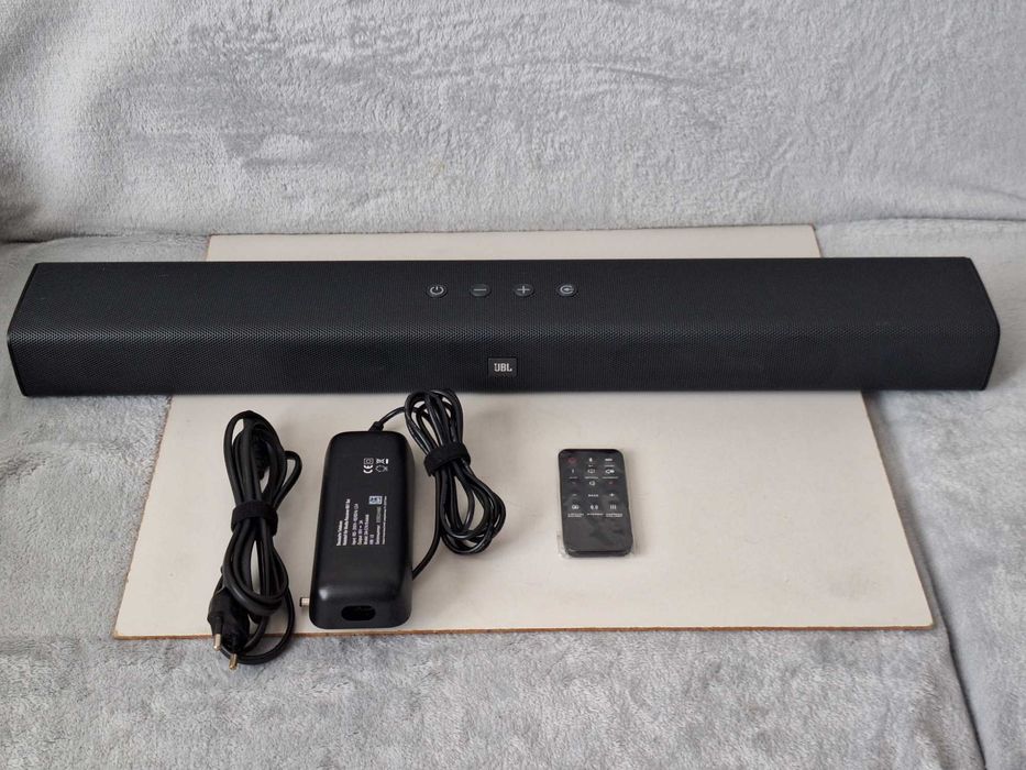 Саундбар JBL Bar Studio Black, читати опис