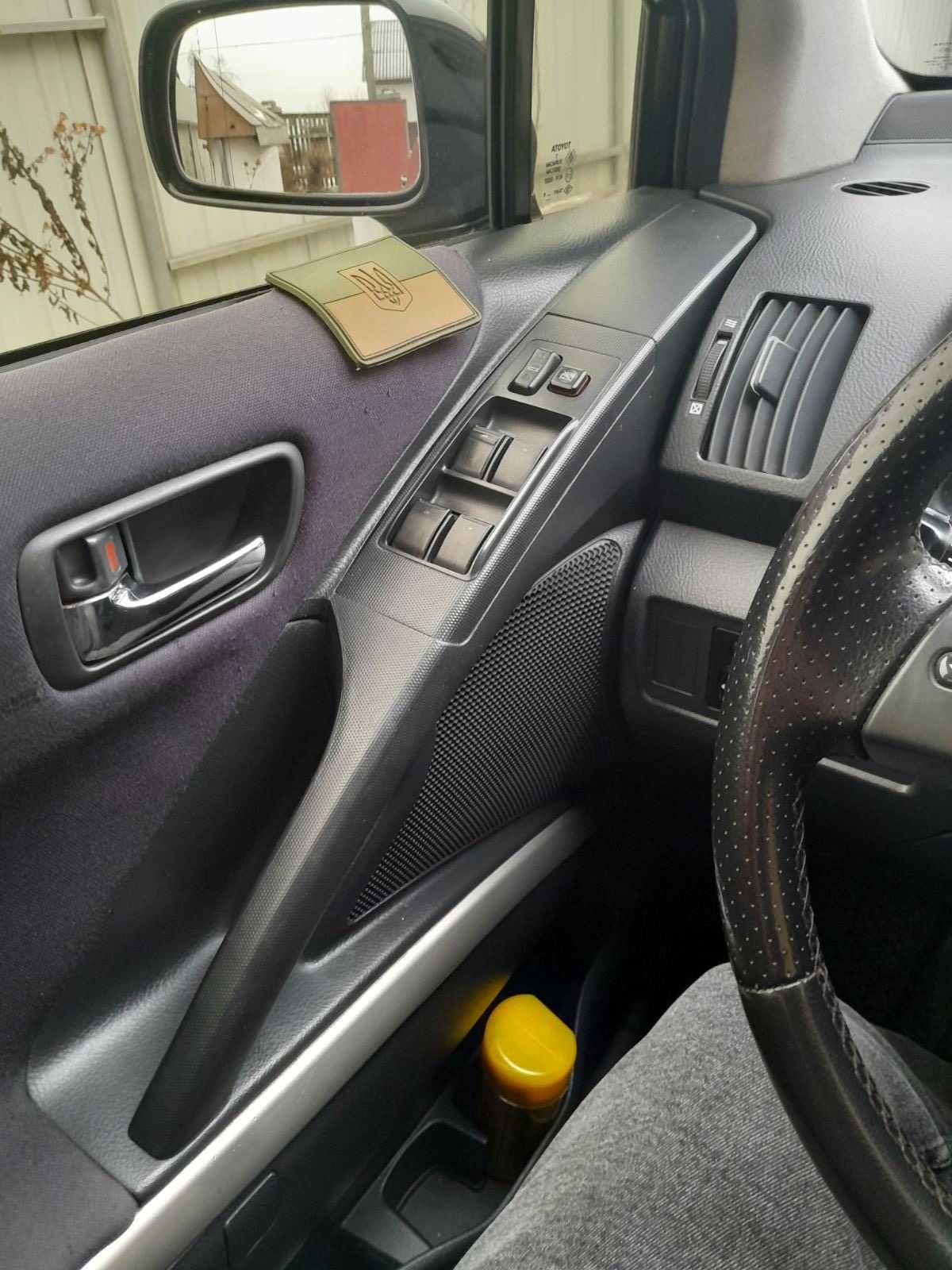 Продається Toyota Corolla Verso 2006