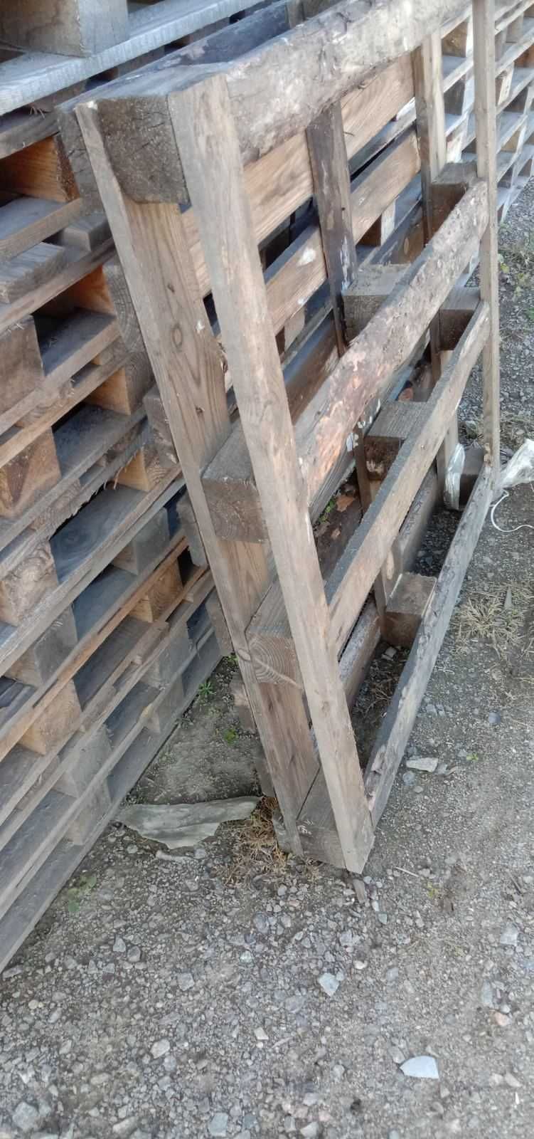 Продам Поддоны б/у целые, дрова, лом поддонов