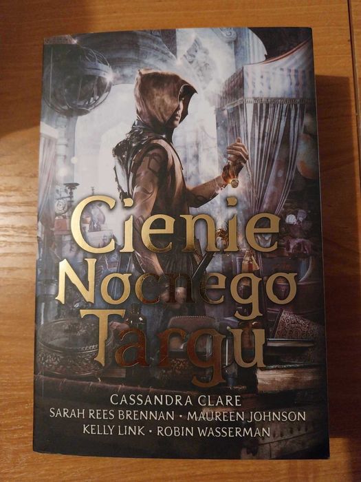 Cienie Nocnego Targu - Cassandra Clare  nowa