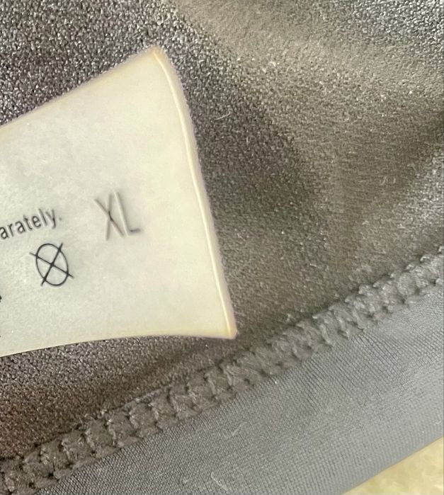 Бюстгалтер черный