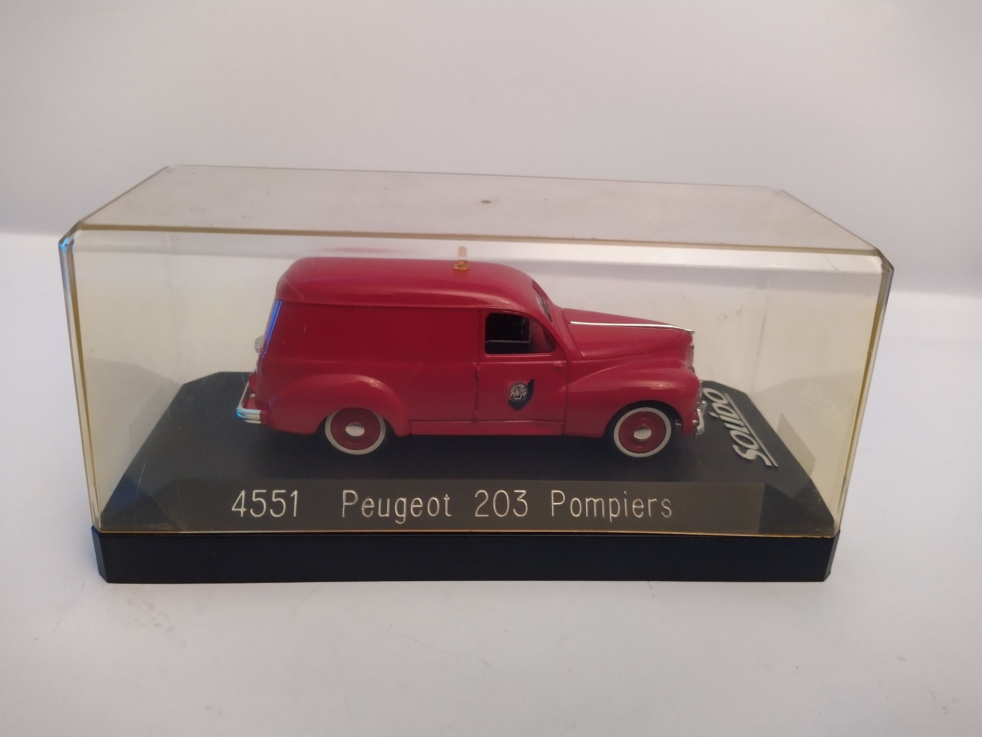 Peugeot 203 Pompiers Solido Skala 1:43