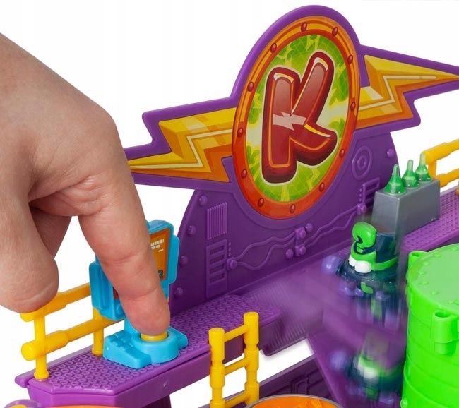 SUPER ZINGS baza wieża laboratorium kazoom profesora K