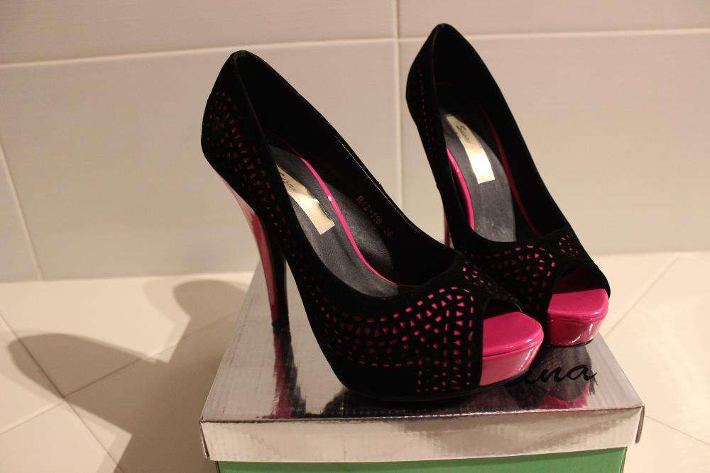 sapatos de senhora
