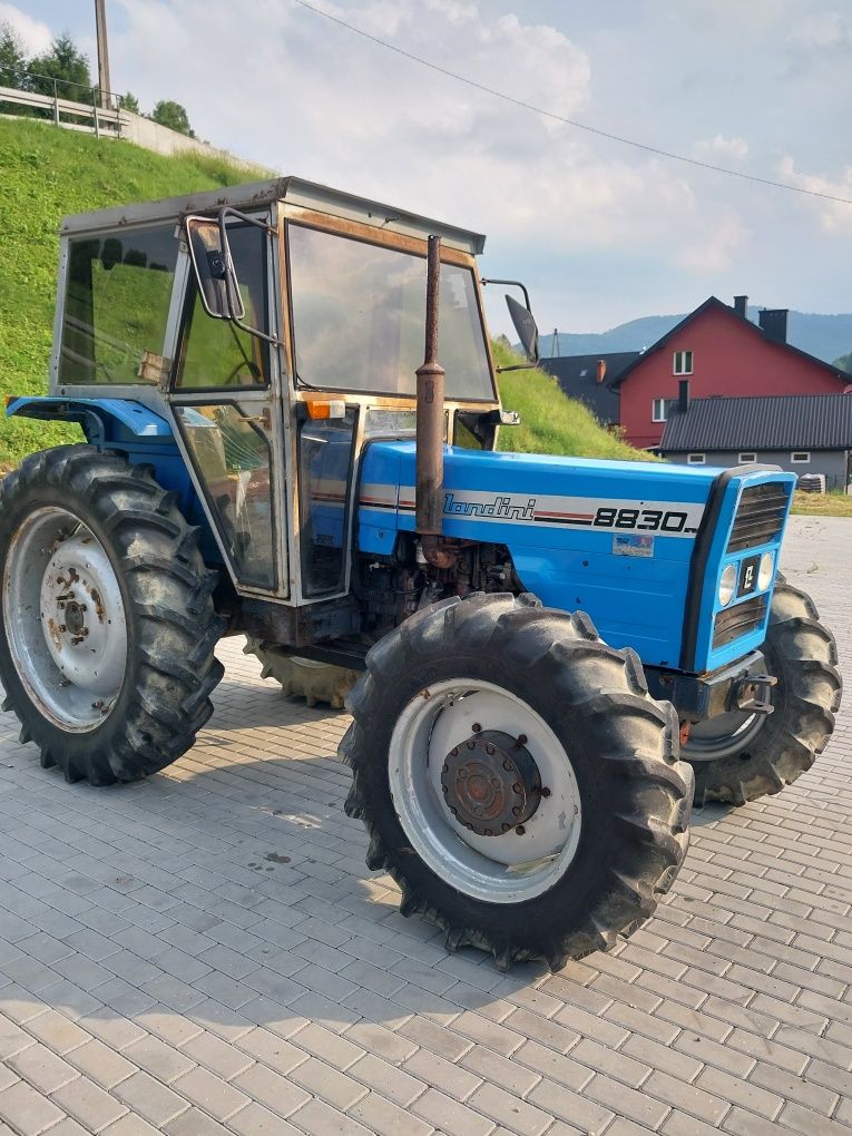 LANDINI 8830 4X4 Wspomaganie Kabina