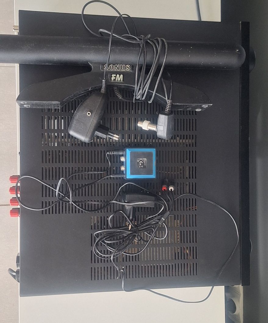 Amplituner DRA500AE