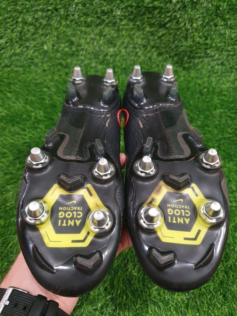 Profesjonalne korki Nike Mercurial Vapor 13 Elite SG-Pro AC 42,5