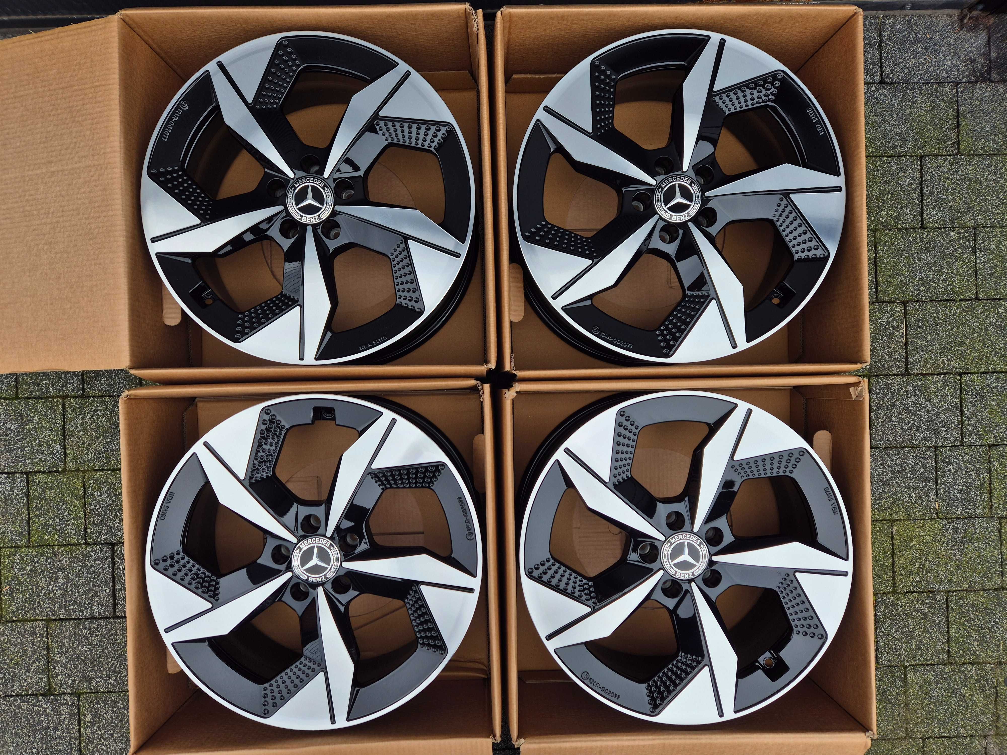 Felgi 19 do MERCEDES EQA , EQB , GLA , GLB , CLA V-klasa, Vito 5X112