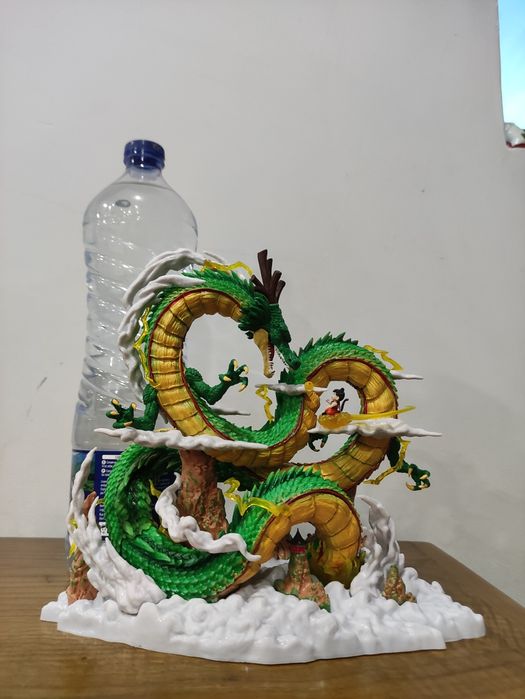 Figura do Shenron / Shenlong de Dragon Ball  25Cm
Estátua d