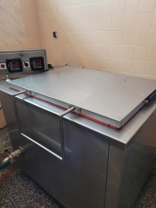 Kocioł gazowy, warzelny firmy Zasada ze sterownikiem, dwie sztuki.