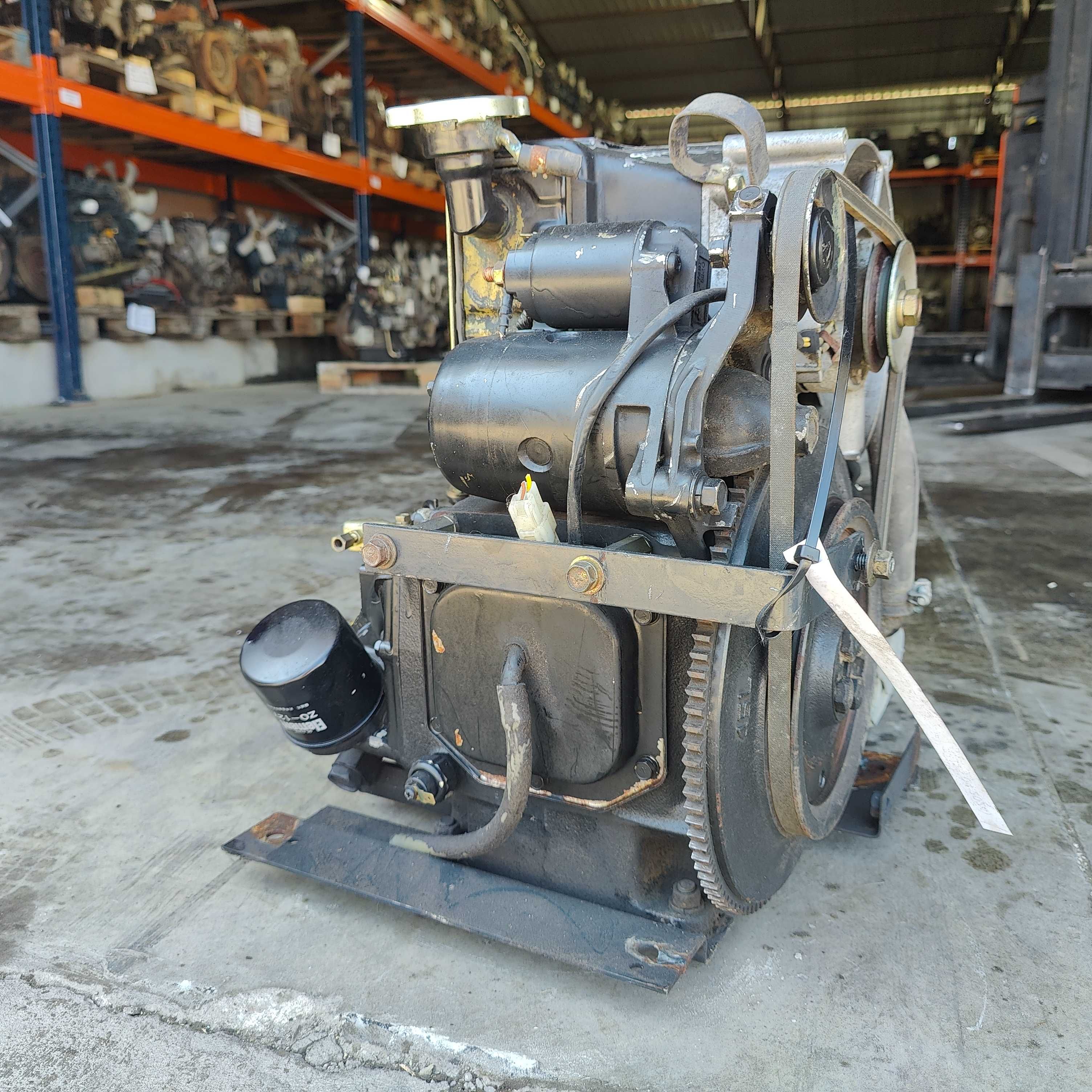 Silnik Mitsubishi  C-45 C45 SPRAWNY 8,5KM poj 0,45L ciś 2x29