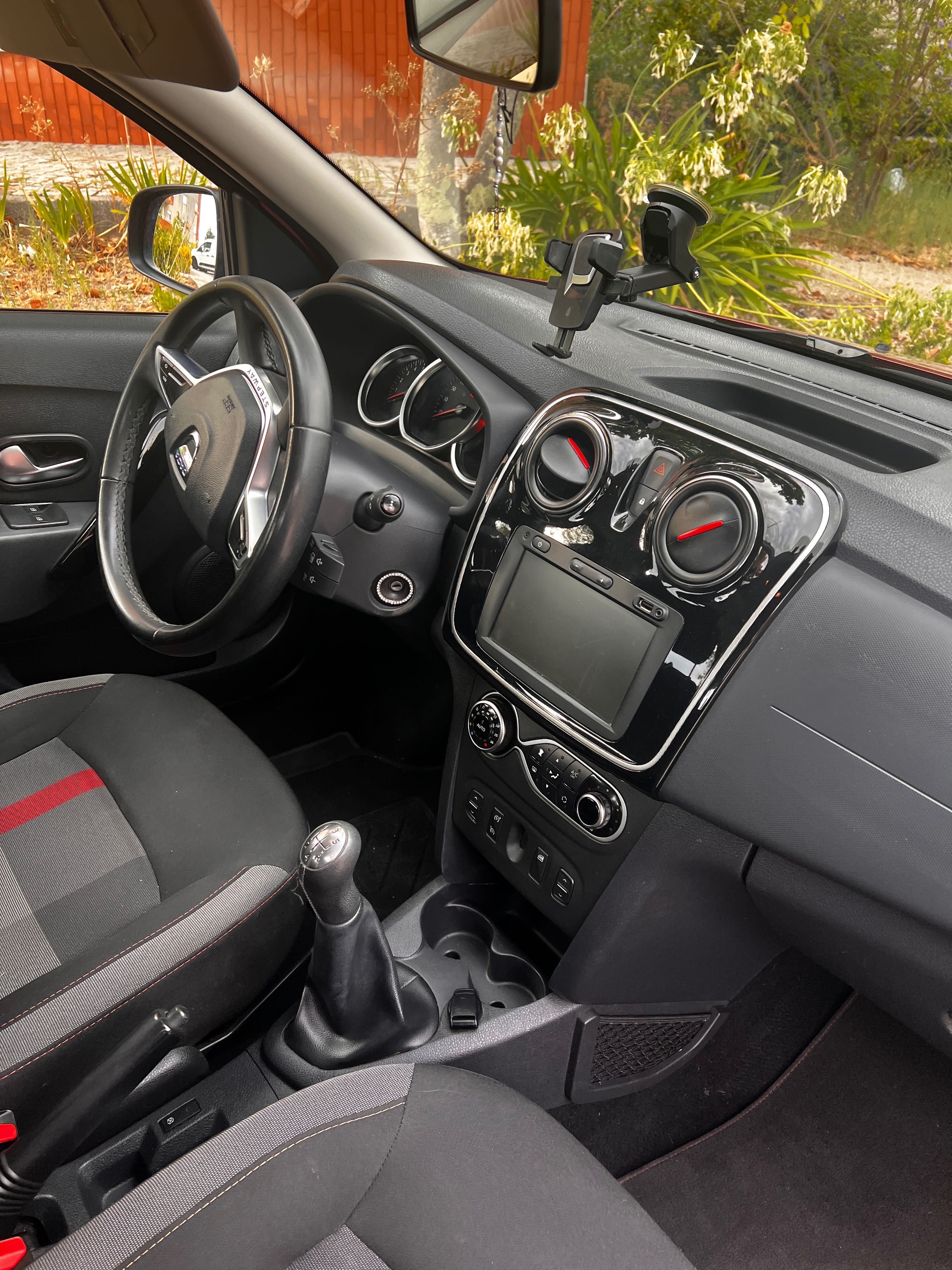 Dacia Sandero 
0.9 TCe Stepway