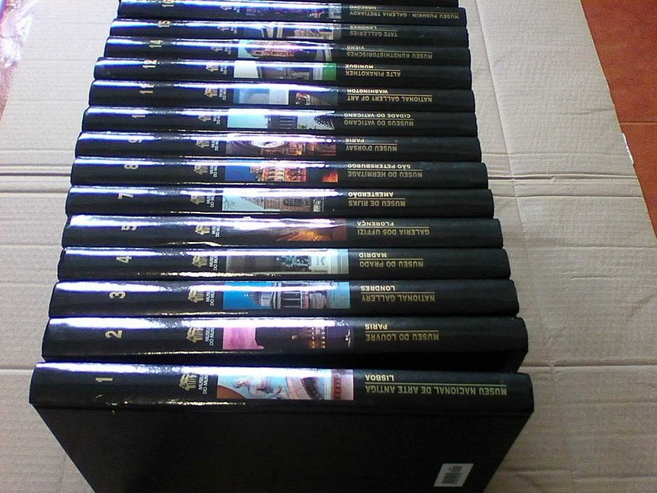 Museus do Mundo - 19 volumes (falta um)