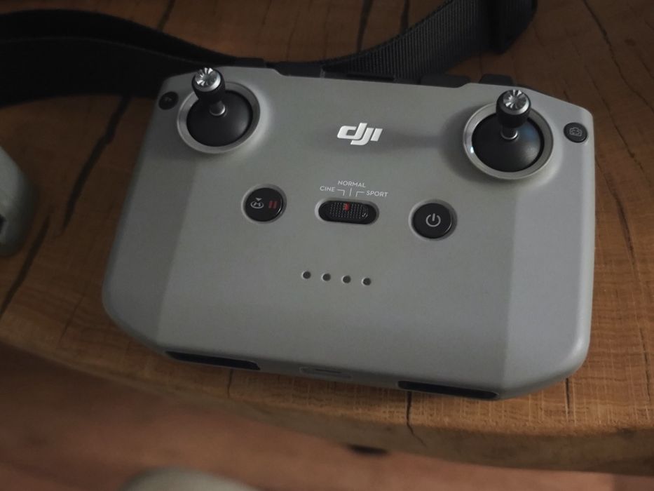 Dron dji mini 2 SE Fly More Combo