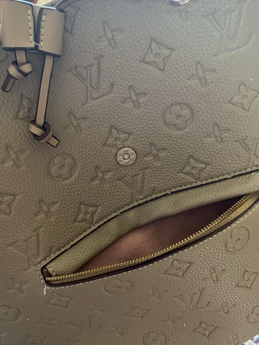 Жіночий портфель Louis Vuitton
