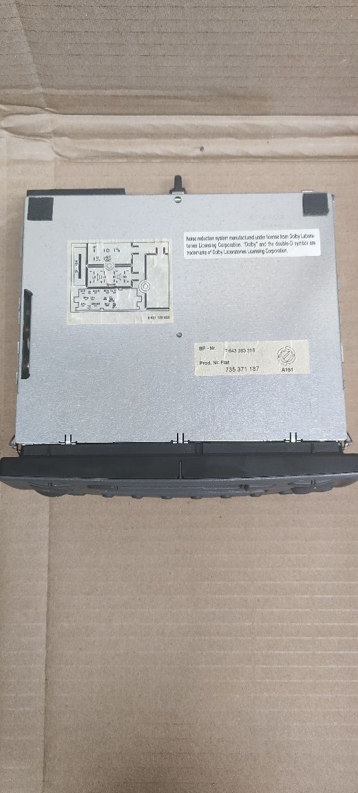 Radio oryginalne Fiat Panda II pasuje od 03 do 12 roku