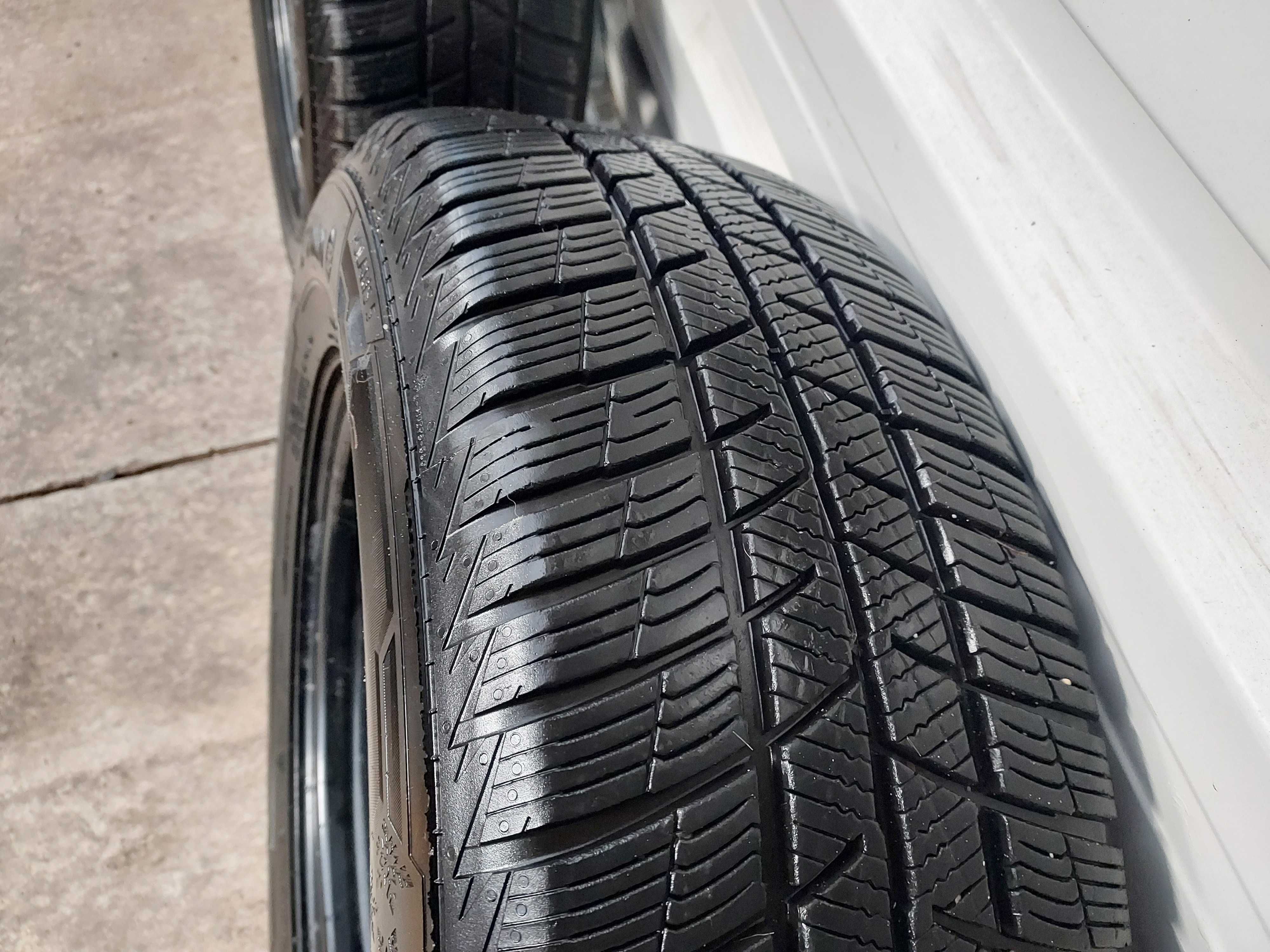 Koła Felgi Opony Zimowe Barum Polaris 5 215/65R16 Renault