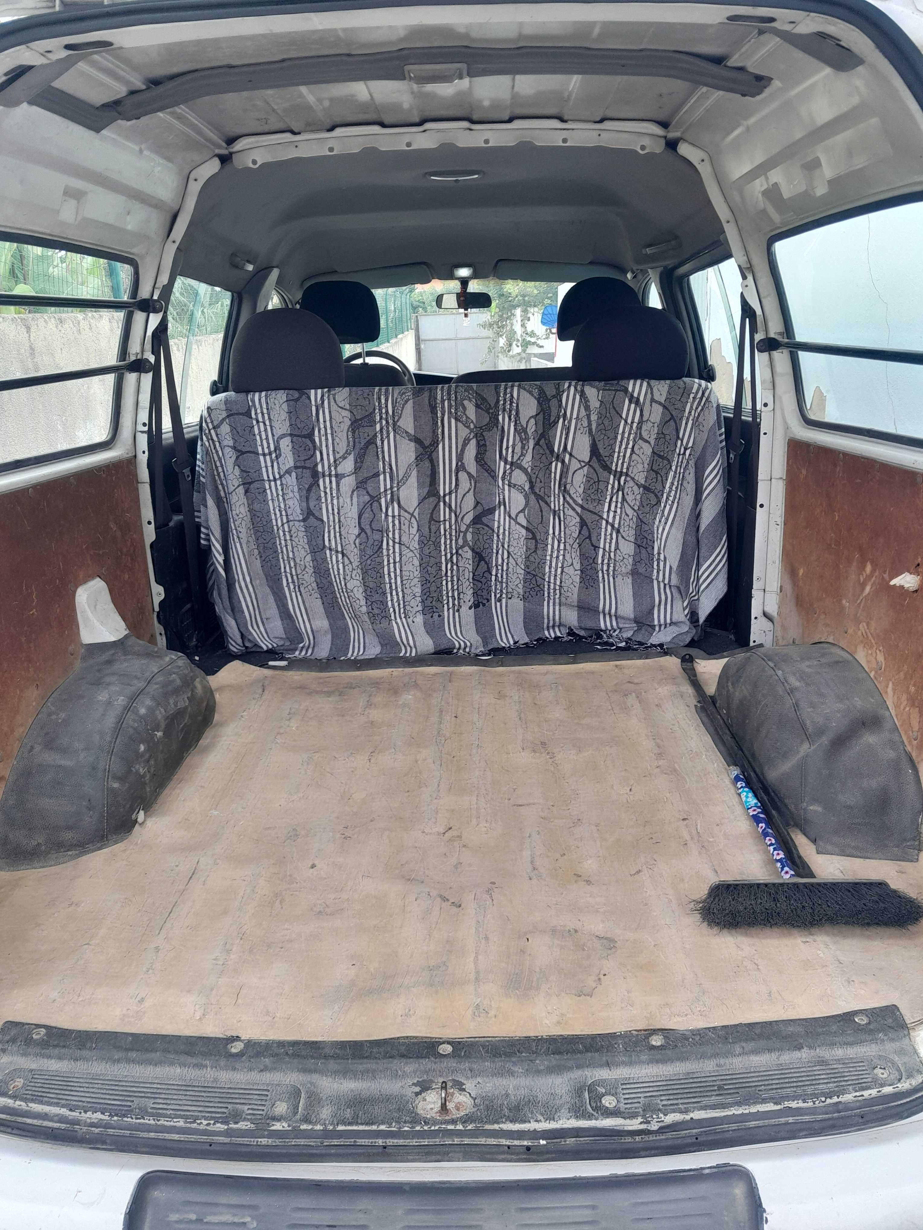 Vendo ou troco carrinha hyundai h1