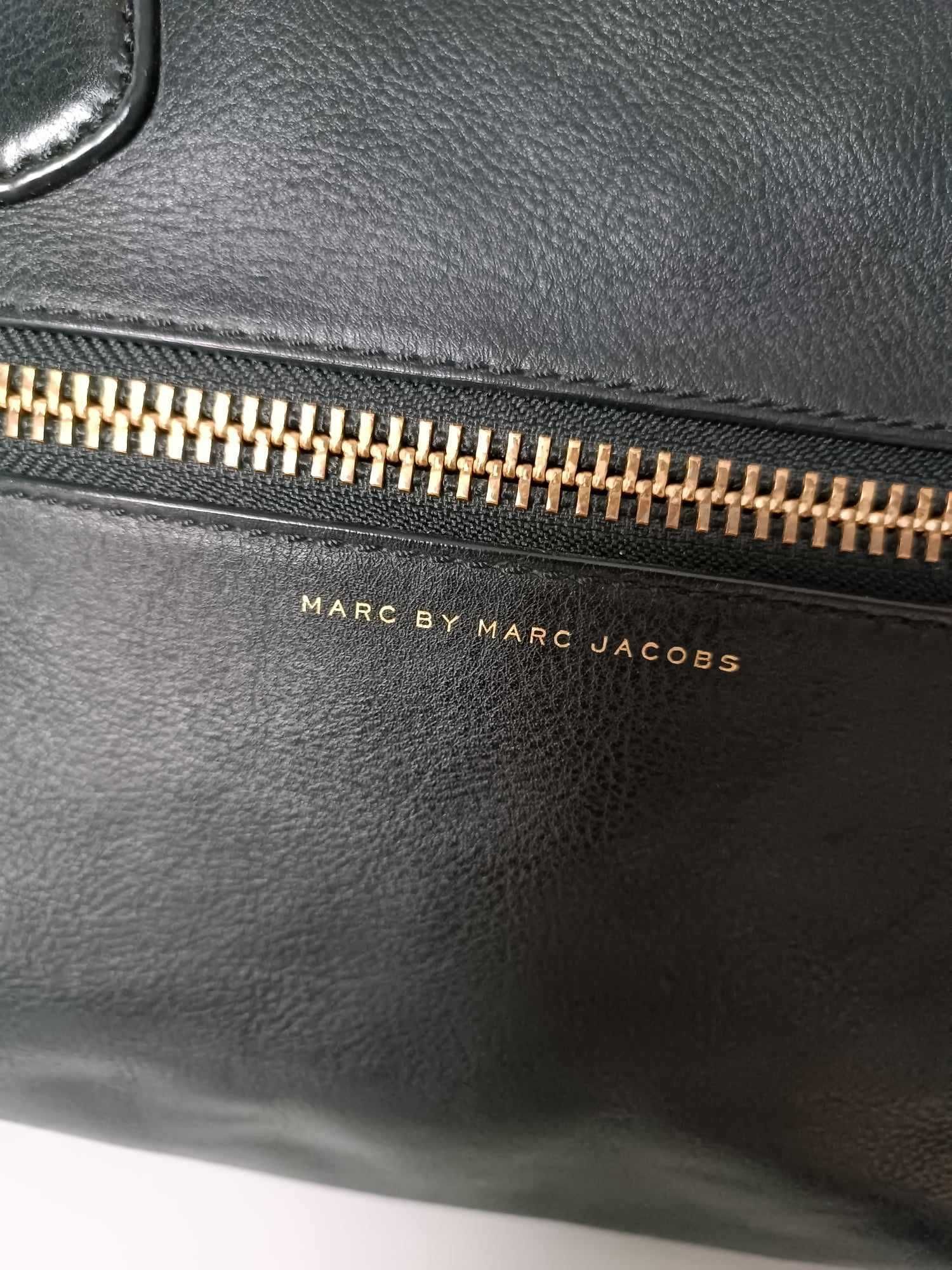Torebka Marc Jacobs Globetrotter 100% Cow Leather