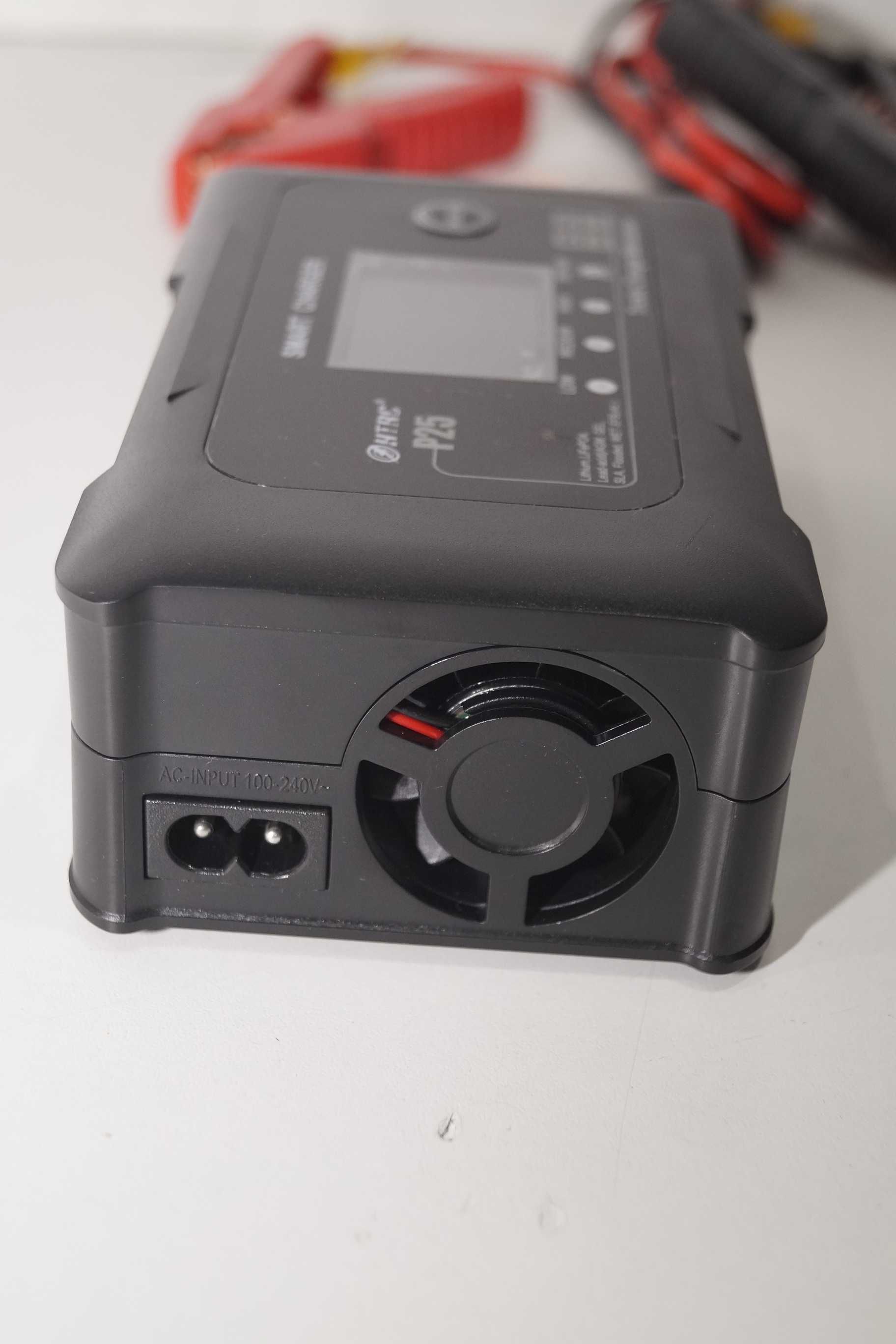 1372 Automatyczny prostownik ładowarka smart do akumulatora 12/24V P25