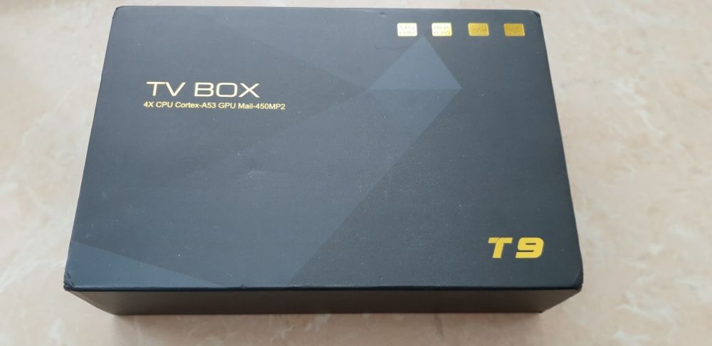 Android TV BOX приставка смарт тв Т9 4 32гб новинка