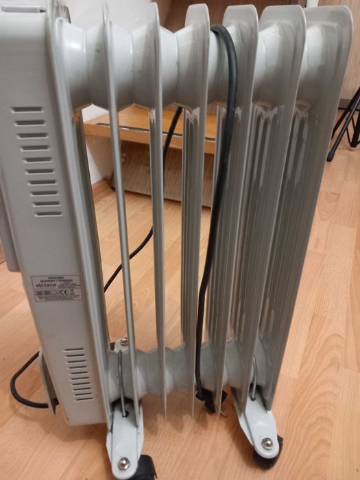 Grzejnik Volteno, 7 żeberkowy, 1500 W