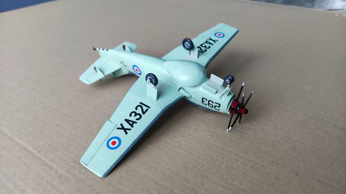 Сборная модель самолета 1:72 Fairey Gannet AEW.3